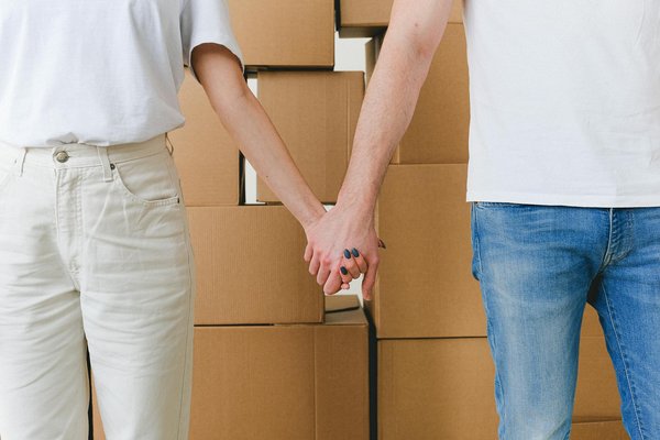 Créer un havre de paix : astuces pour entretenir maison et jardin au quotidien